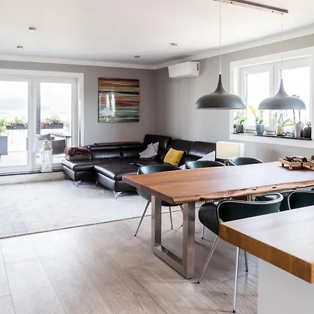 Апартаменты Penthouse Zwischen Eifel Und Mosel Bekond